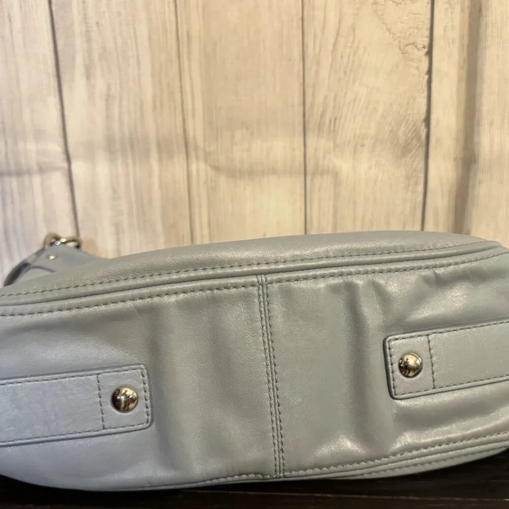 Coach Zoe Hobo Bag Light Blue Leather G1032-B14706 Silver Hardware Like New - Picture 7 of 7